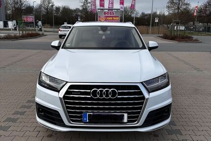 Audi Q7 102.000 km 42.000 &euro; Emden 26725