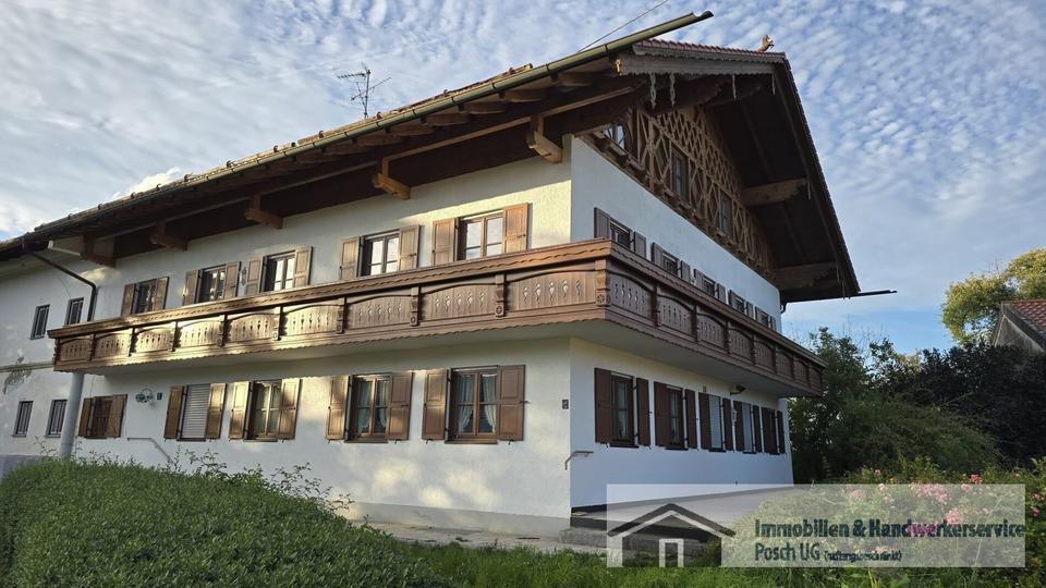 Traumwohnung im Bauernhausgrößer als manches Haus 4,5Zi, Wk, 170m² Wfl,, 2 Balkone, großer Garten zimmer