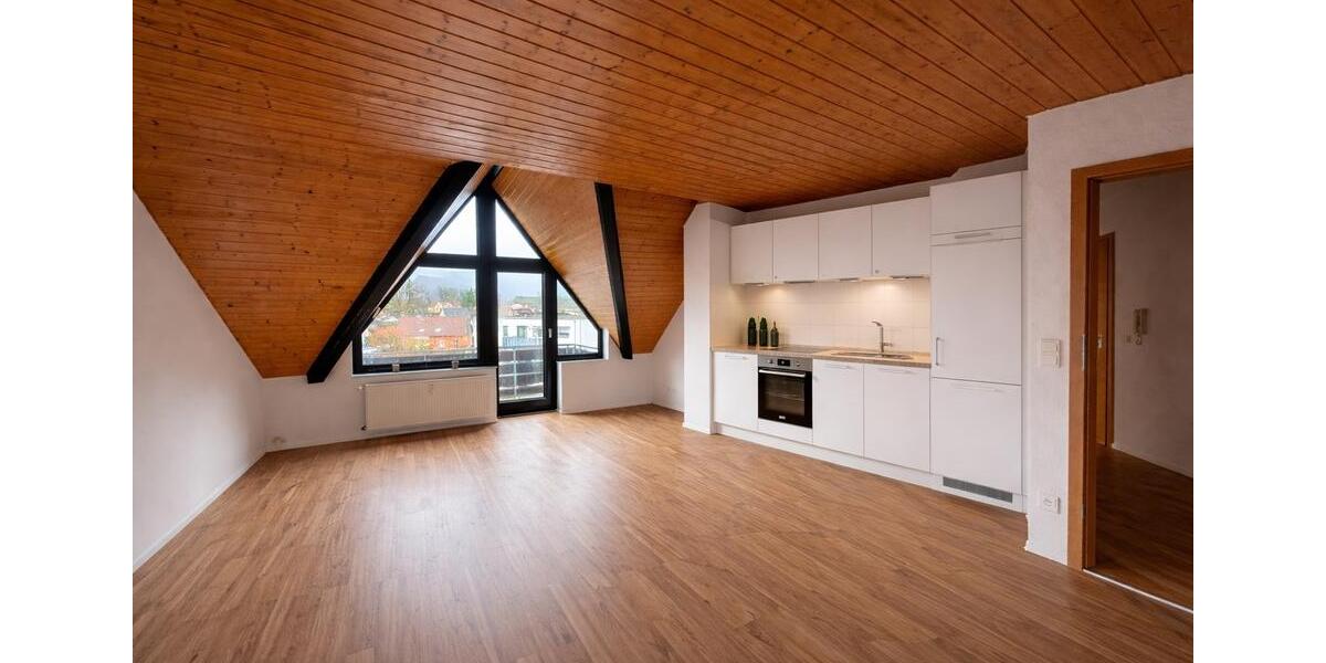 Dachgeschoßwohnung Taunusstein - 1 Zimmer, 38 m&sup2;, 600&euro; | Angebot:26034949