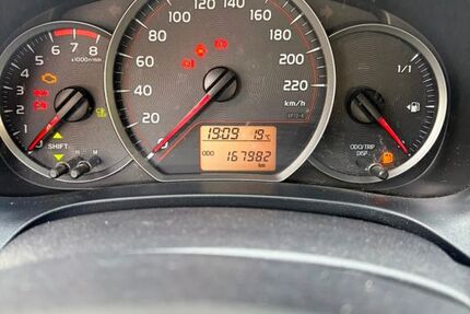 Toyota Yaris 168.000 km 3.300 &euro; Freystadt 92342