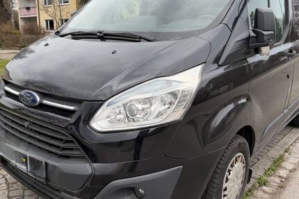 Ford Transit Custom 245.562 km 3.850 &euro; Puchheim 82178
