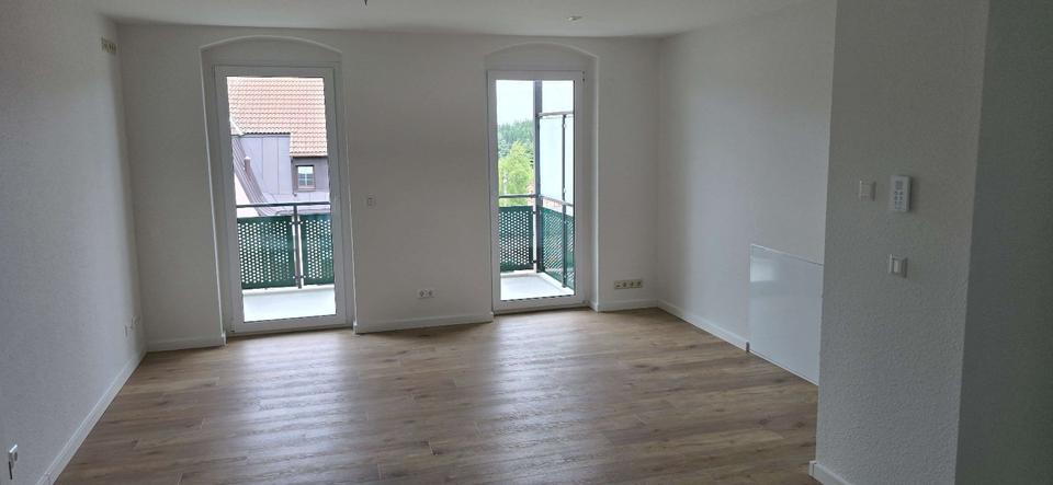 Etagenwohnung Falkenstein/Vogtland Vogtland - 4 Zimmer, 103 m&sup2;, 950&euro; | Angebot:26195918