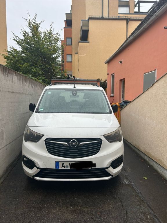 Opel Combo Life 39.300 km 15.800 € Augsburg 86154
