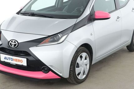 Toyota Aygo (X) 35.128 km 11.990 &euro; Dresden 01187