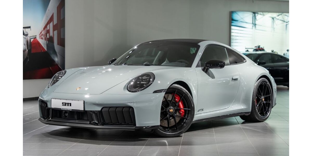 Porsche 992 3.018 km 190.880 € Böblingen 71034