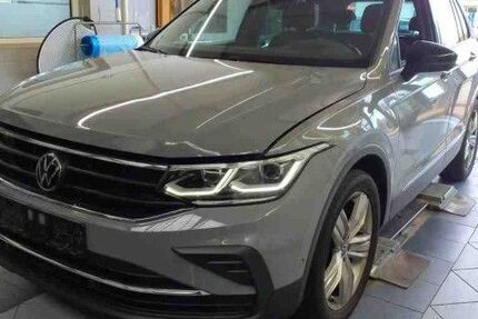 VW Tiguan 57.320 km 27.990 &euro; Husum 25813
