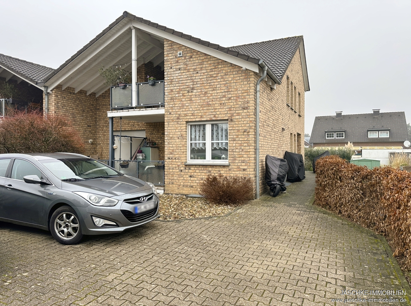 JÄSCHKE - Gepflegtes Dreifamilienhaus in Heinsberg-Schafhausen – Voll vermietet 6 zimmer