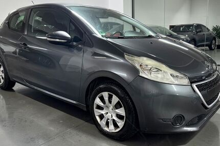 Peugeot 208 118.111 km 4.500 &euro; München 80636