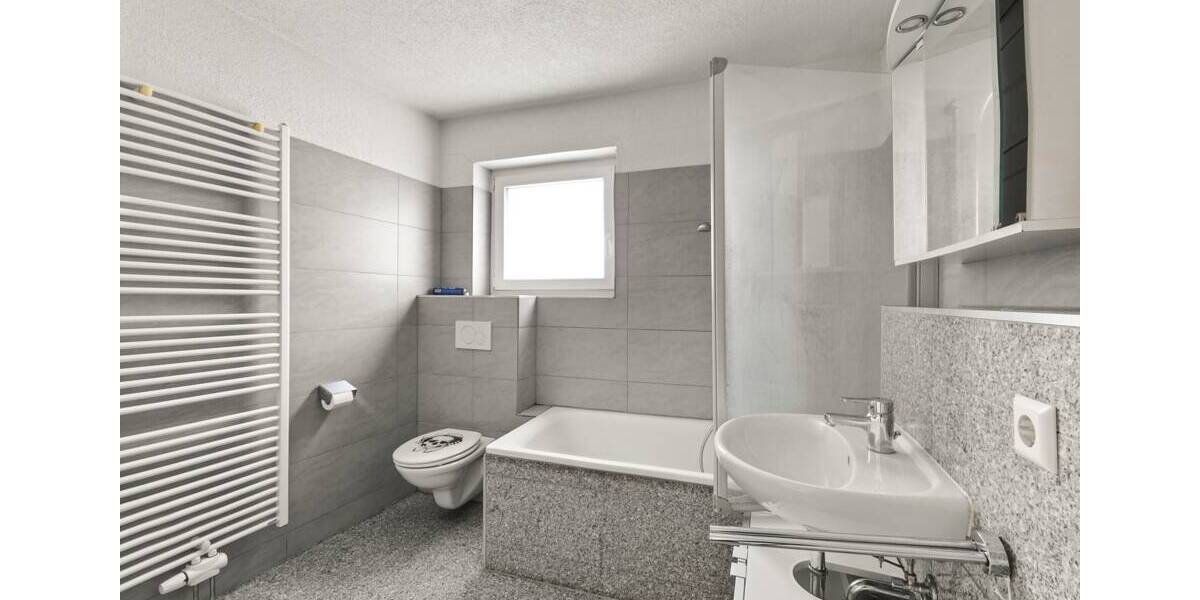 Etagenwohnung Weil am Rhein - 1 Zimmer, 73 m&sup2;, 810&euro; | Angebot:26684626