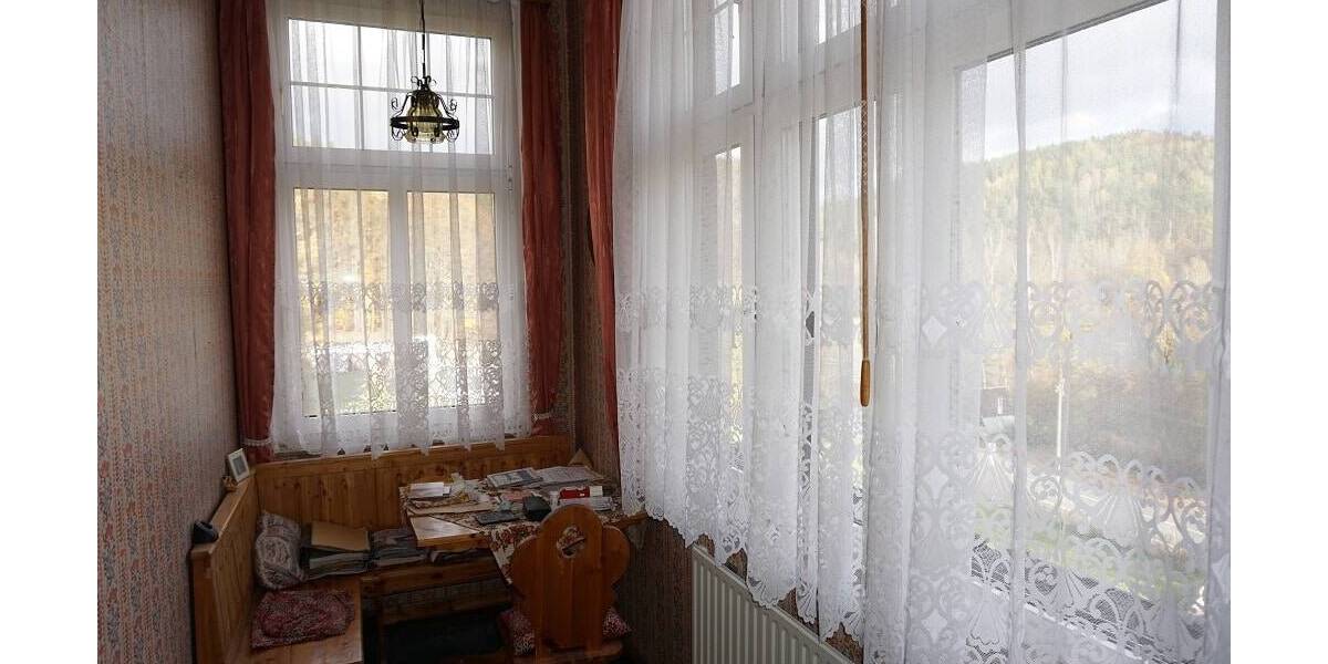 Mehrfamilienhaus, Wohnhaus Adorf - 8 Zimmer, 200 m&sup2;, 121.000&euro; | Angebot:25997740