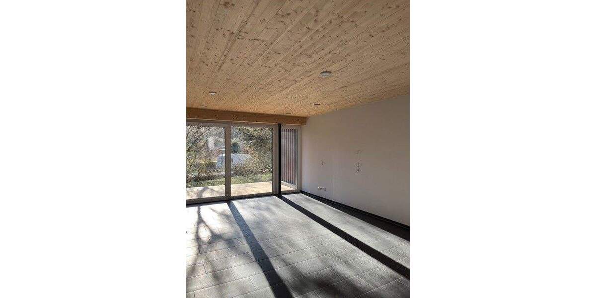 Mehrfamilienhaus, Wohnhaus Deggenhausertal Obersiggingen - 3 Zimmer, 96 m&sup2;, 1.340&euro; | Angebot:25743824