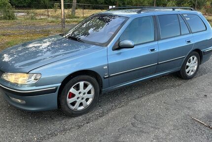 Peugeot 406
