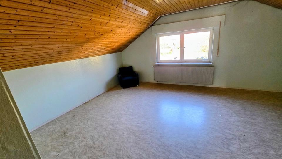 Einfamilienhaus Aalen Ebnat - 7 Zimmer, 145 m&sup2;, 340.000&euro; | Angebot:27048810