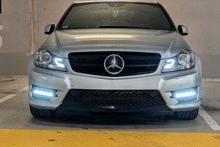 Mercedes-Benz C 250 199.000 km 15.600 &euro; Bremen 28217