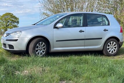 VW Golf 123.000 km 5.950 &euro; Hamburg 20355