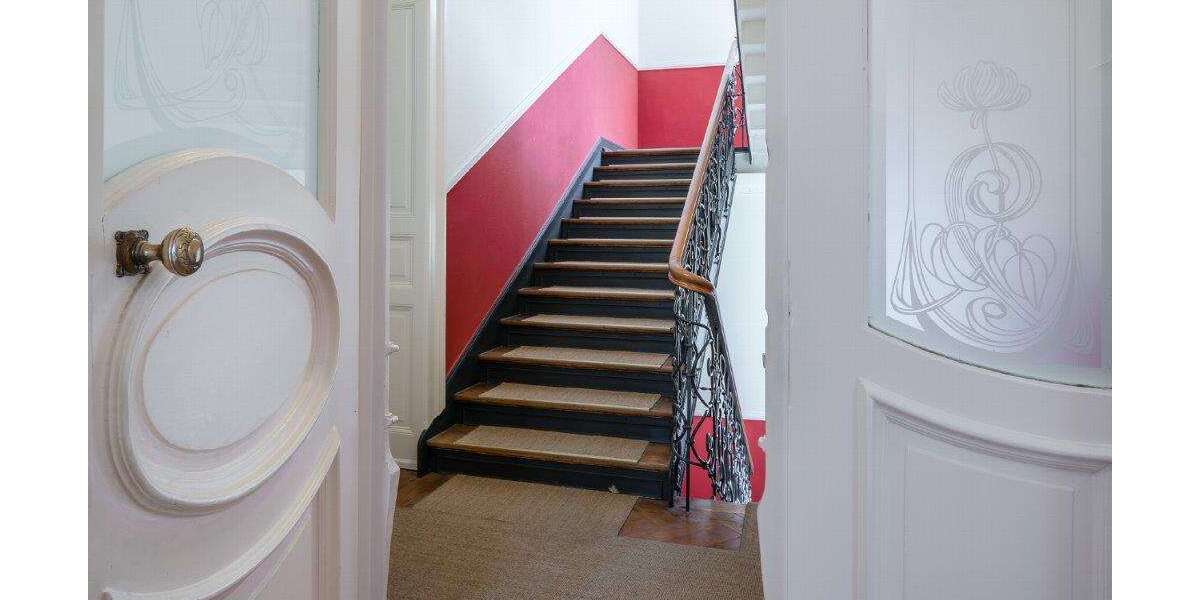 Etagenwohnung Wiesbaden Südost - 5 Zimmer, 165 m&sup2;, 3.000&euro; | Angebot:27108486