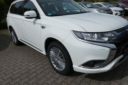 Mitsubishi Outlander 69.877 km 19.950 &euro; Kevelaer 47623