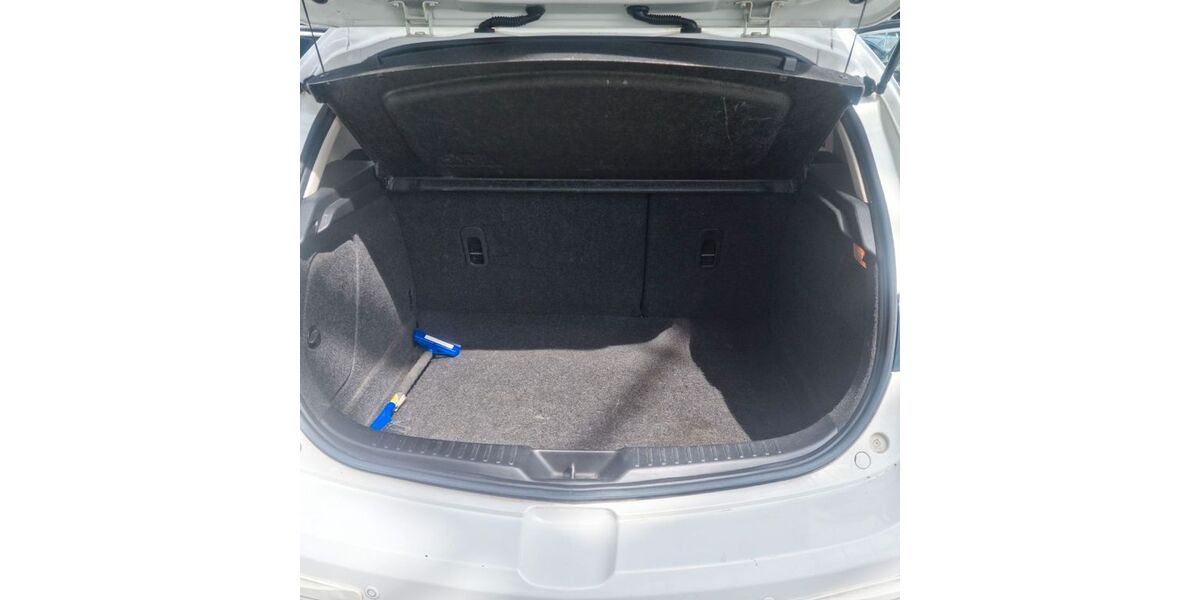 Mazda 3 195.000 km 4.400 &euro; Nürnberg 90482