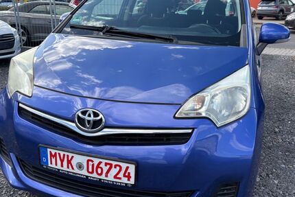 Toyota Verso-S 188.000 km 2.850 € Ochtendung 56299