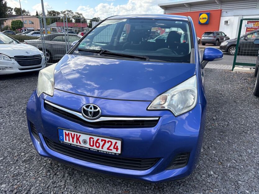 Toyota Verso-S 188.000 km 2.850 € Ochtendung 56299