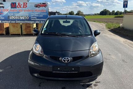Toyota Aygo (X) 116.000 km 2.599 € Schwandorf 92421