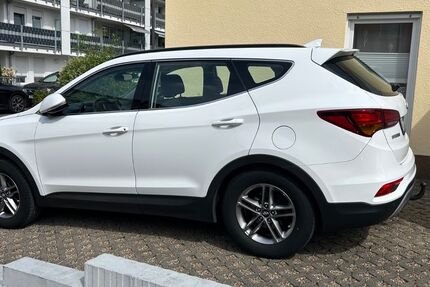 Hyundai SANTA FE 96.500 km 17.500 &euro; Recklinghausen 45657