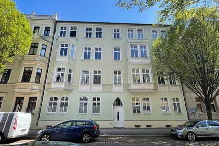 Wohnung Magdeburg Stadtfeld Ost - 4 Zimmer, 110 m&sup2;, 220.000&euro; | Angebot:26358347