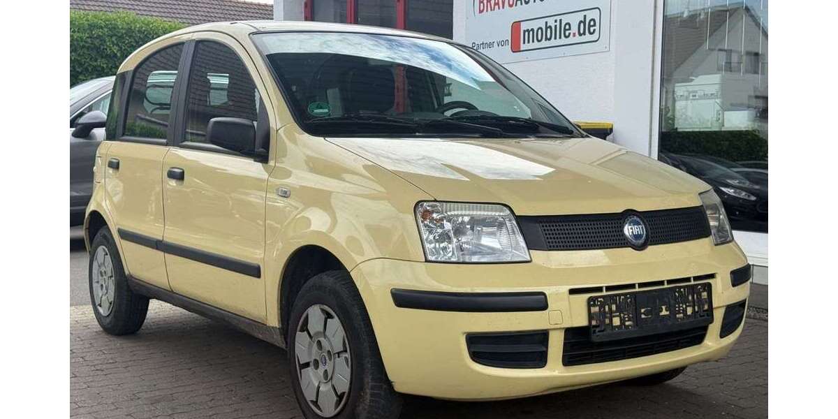 Fiat Panda 151.400 km 2.499 &euro; Euskirchen 53879