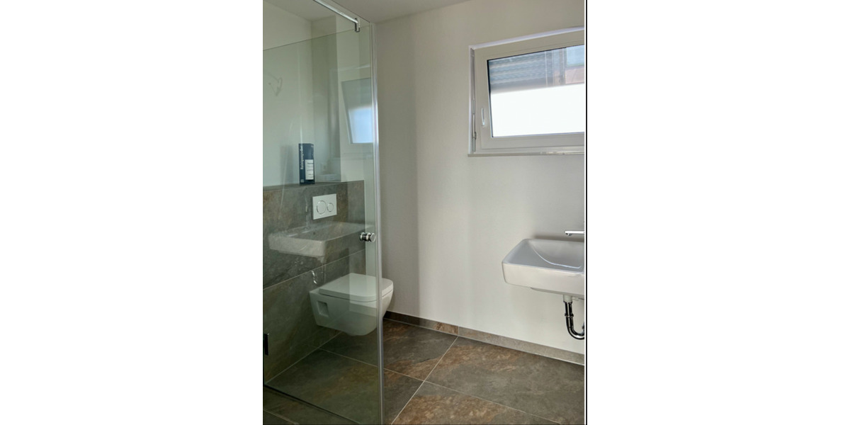 Reihenhaus Karlsdorf-Neuthard Neuthard - 3 Zimmer, 133 m&sup2;, 2.100&euro; | Angebot:24428721