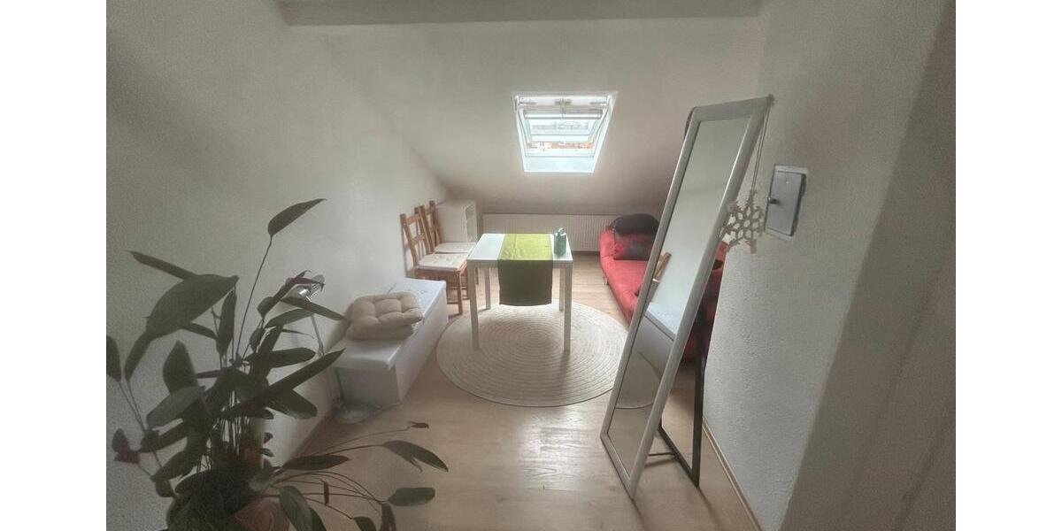 Dachgeschoßwohnung Dillingen an der Donau - 1.5 Zimmer, 50 m&sup2;, 720&euro; | Angebot:25329663