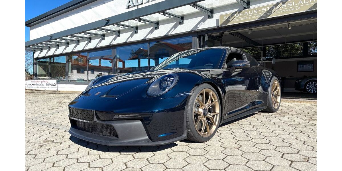 Porsche 992 1.900 km 199.900 &euro; Strasslach bei München 82064