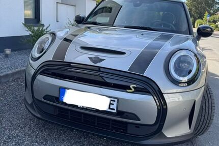 Mini Cooper SE 30.500 km 23.950 &euro; Bünde 32257