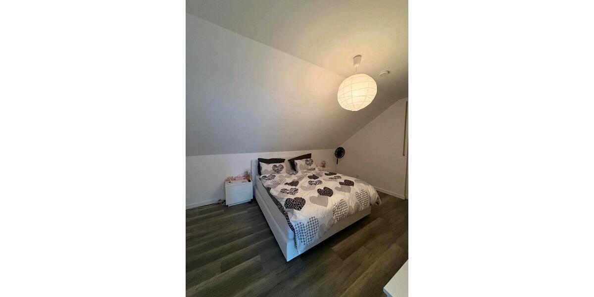 Einfamilienhaus Nidderau - 4 Zimmer, 130 m&sup2;, 1.950&euro; | Angebot:26190330