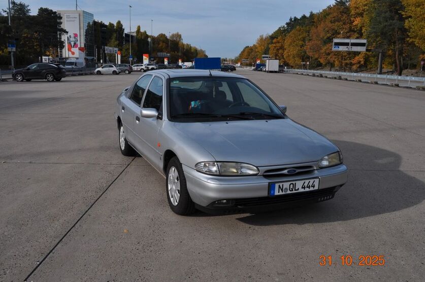 Ford Mondeo 81.272 km 4.490 € Nürnberg 90471