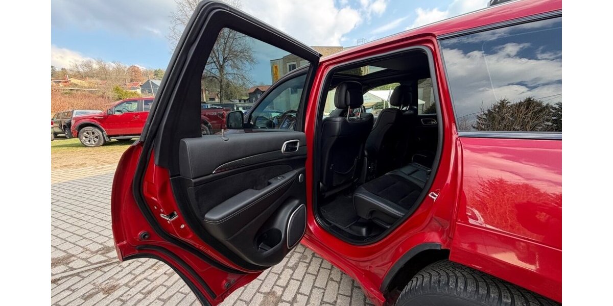 Jeep Grand Cherokee SRT 6,4 HEMI VOLLAUSSTATTUNG GRAIL 86.000 km 28.999 &euro; Rudolstadt 07407