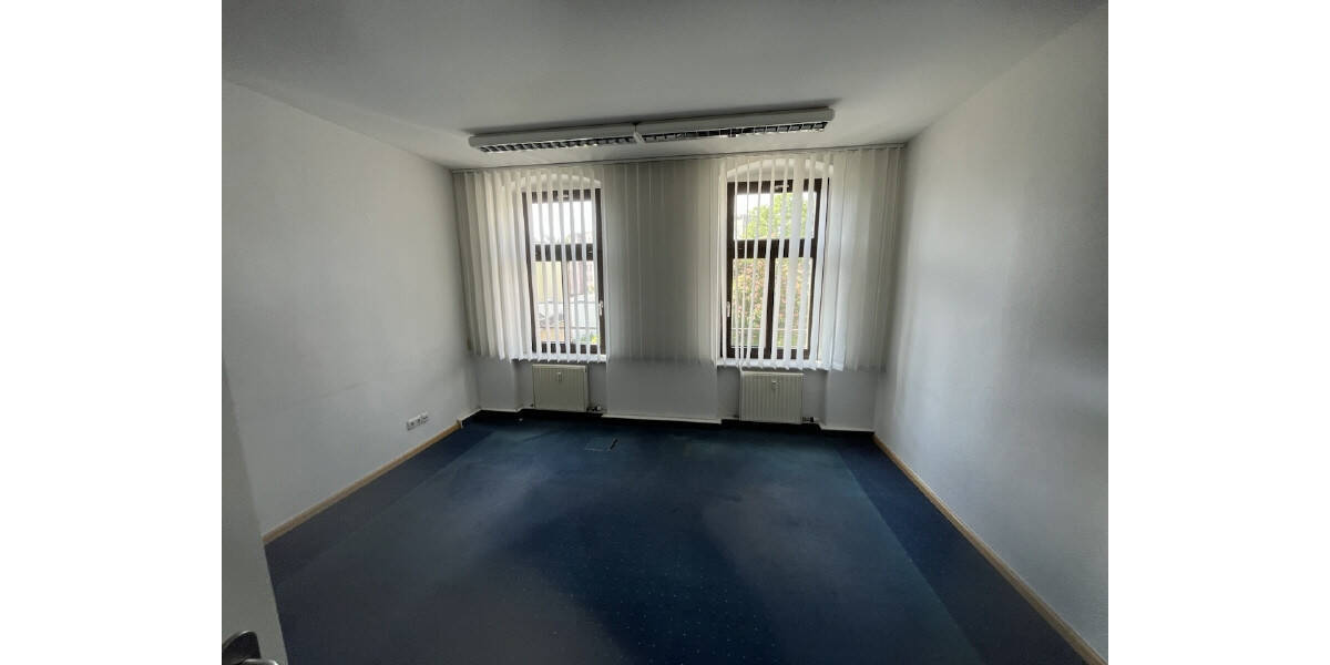 Gewerbeobjekt Chemnitz Adelsberg - 8 Zimmer, 2 m&sup2;, 1.950.000&euro; | Angebot:25738629