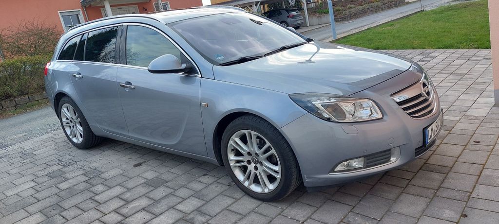 Opel Insignia 146.000 km 4.500 &euro; Runkel 65594