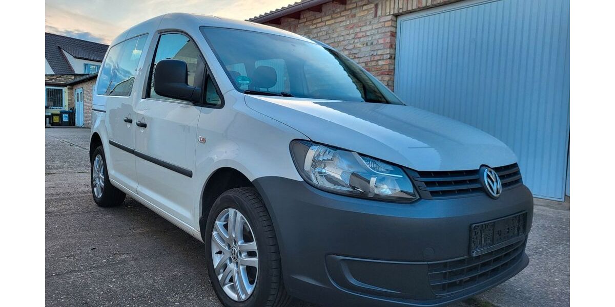 VW Caddy 179.611 km 7.500 &euro; Halle 06118