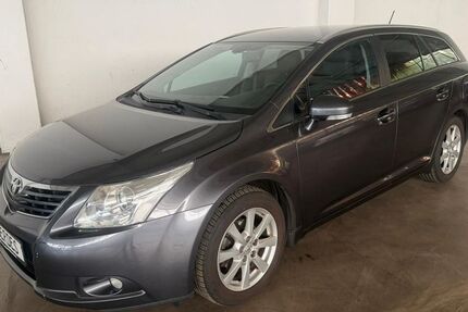 Toyota Avensis 202.250 km 4.990 &euro; Delmenhorst 27751