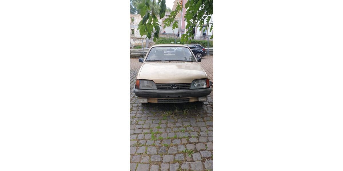Opel Rekord 200.000 km 2.600 &euro; Bischheim 67294