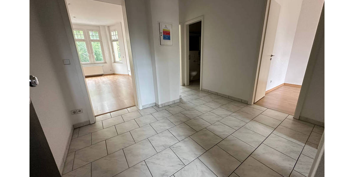 Zimmer Chemnitz Kaßberg - 3 Zimmer, 72 m&sup2;, 450&euro; | Angebot:26188293