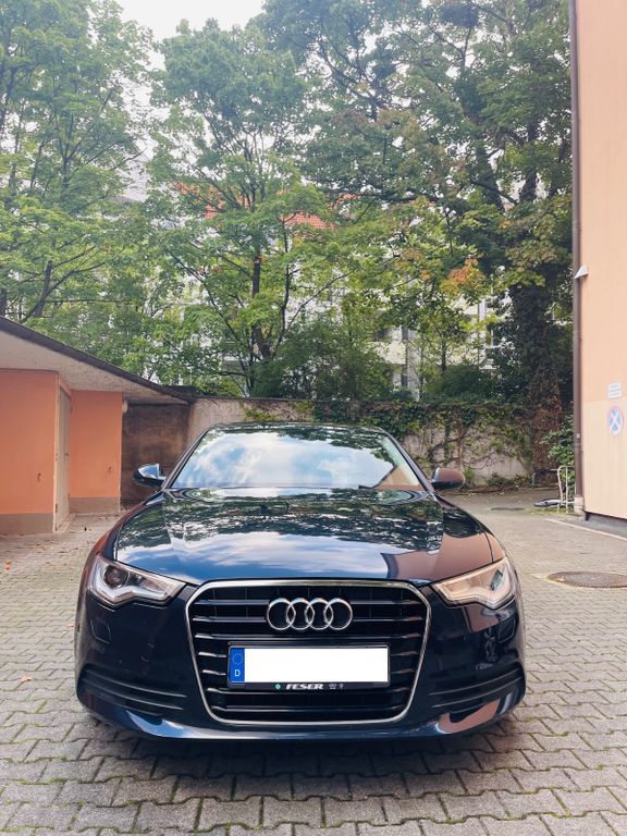 Audi A6 149.912 km 14.900 € München 80993