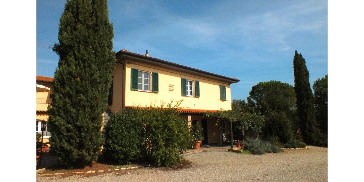 Bauernhaus, Landhaus Gräfelfing - 10 Zimmer, 560 m&sup2;, 1.250.000&euro; | Angebot:26688162