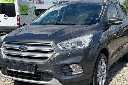 Ford Kuga 99.898 km 14.999 € Göttingen 37081