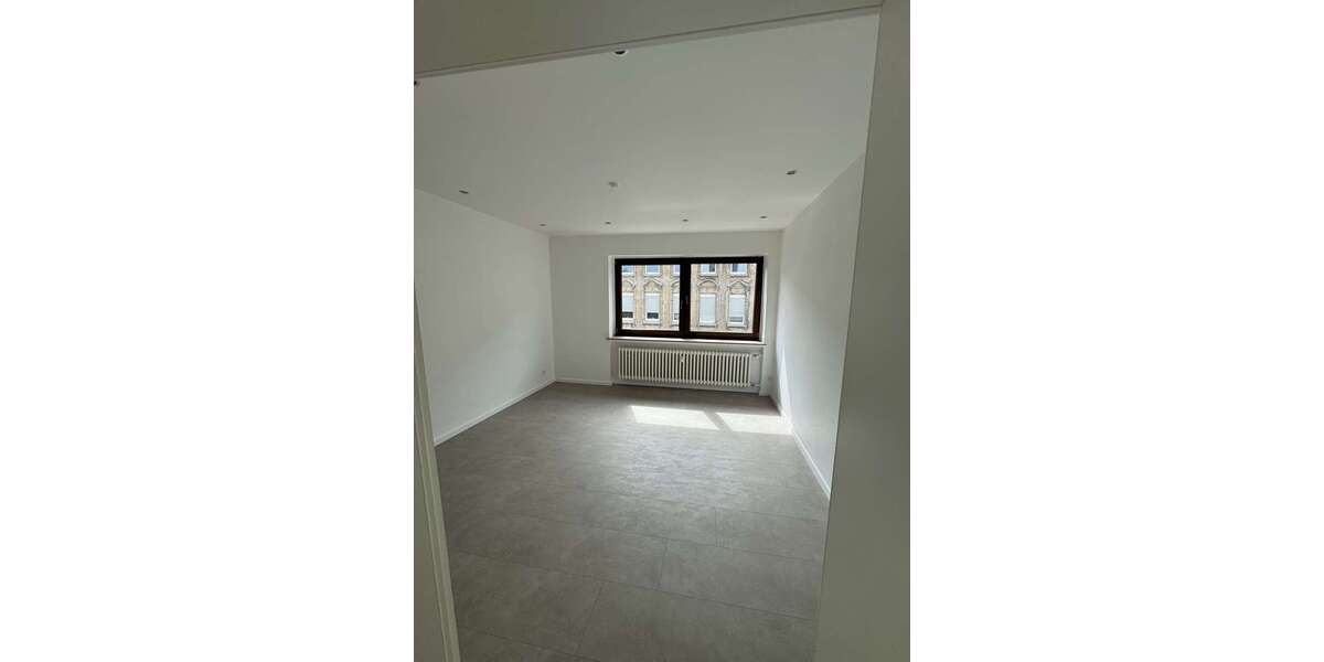 Etagenwohnung Mülheim Altstadt II - 4 Zimmer, 89 m&sup2;, 890&euro; | Angebot:27084101