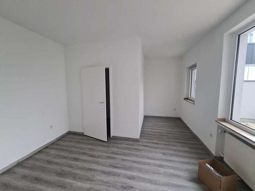 Wohnung zum Mieten in Düsseldorf 340 € 30 m²