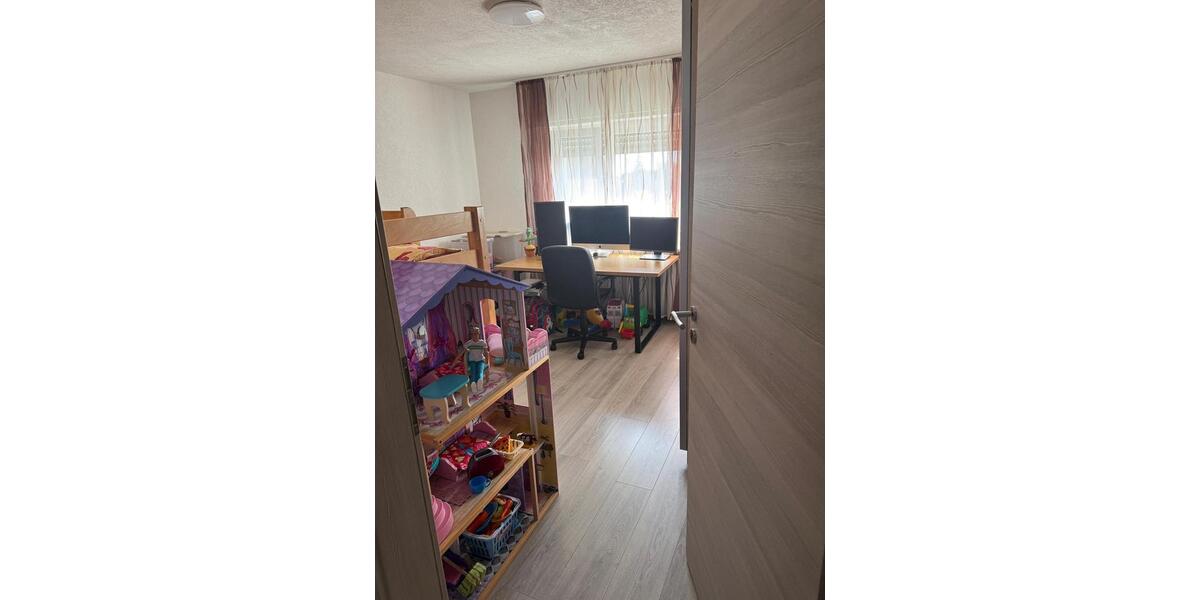 Etagenwohnung Germersheim - 3 Zimmer, 65 m&sup2;, 175.000&euro; | Angebot:26151757