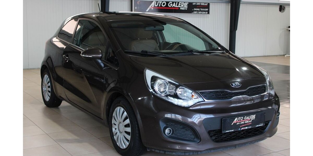 Kia Rio 158.000 km 5.240 &euro; Preetz 24211