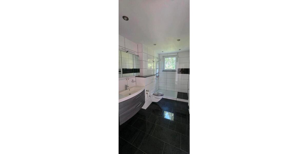 Etagenwohnung Bad Hersfeld - 3 Zimmer, 84 m&sup2;, 189.000&euro; | Angebot:26431943