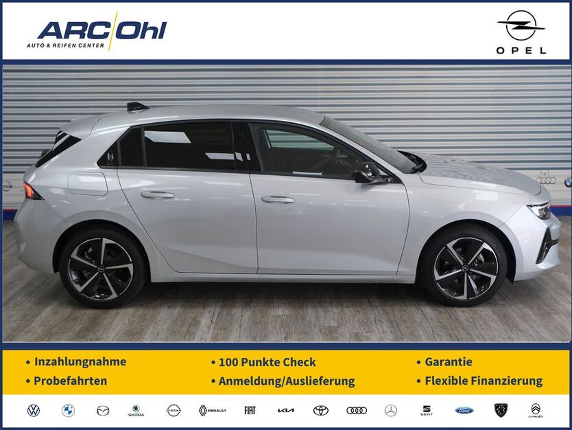 Opel Astra 8.900 km 22.890 € Gau-Bickelheim 55599